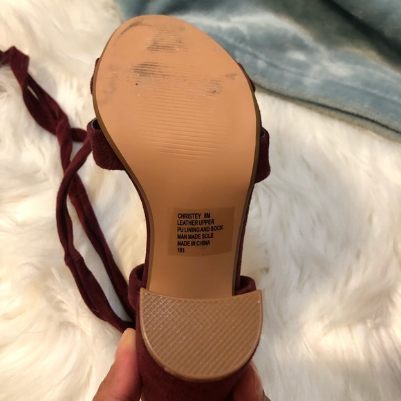 Burgundy 3.5inch Steve Madden Wraparound Heels - Picture 3 of 6